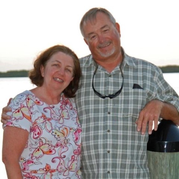 Meet your Posher, Cheryl - Picture 1 of 1